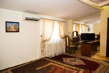 Фото номера Номер Делюкс Отель Hotel Roco г. Izvin 9