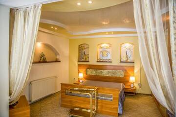 Фото номера Люкс &quot;Версаче&quot; Отель Hotel Roco г. Izvin 30